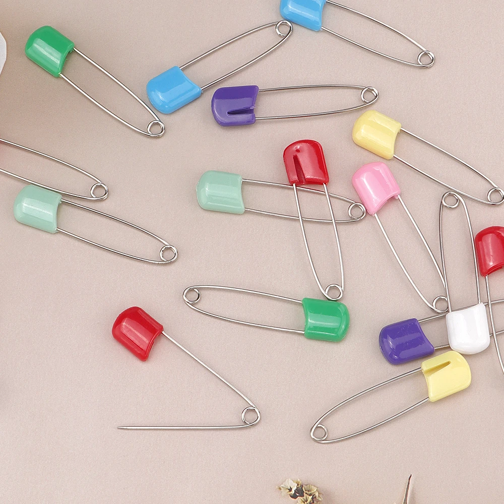 Smooth Safety Stitch Pins Safety Pins for Knitting Crochet Stitch Counting Hand Knitting Marking Tool for Tracking Rows Stitches
