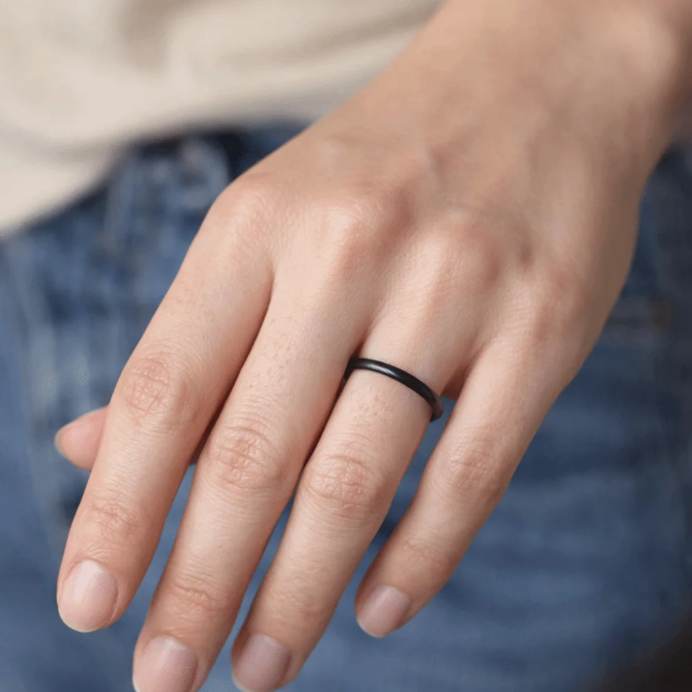 Simple Durable Stackable Plain Band Rings 2MM Twist Design Thin Rings Minimalist Style Smooth Titanium Steel Rings Midi Ring