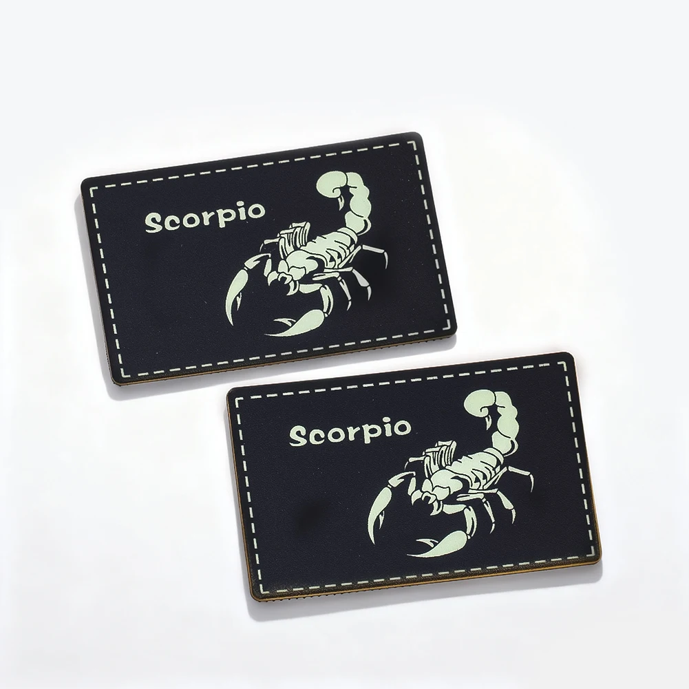 

Square Scorpion Luminous PVC Patch Glow in The Dark Tactical Style Hook Emblem Badge Backpack Jacket Vest Outdoor Hunting Gear