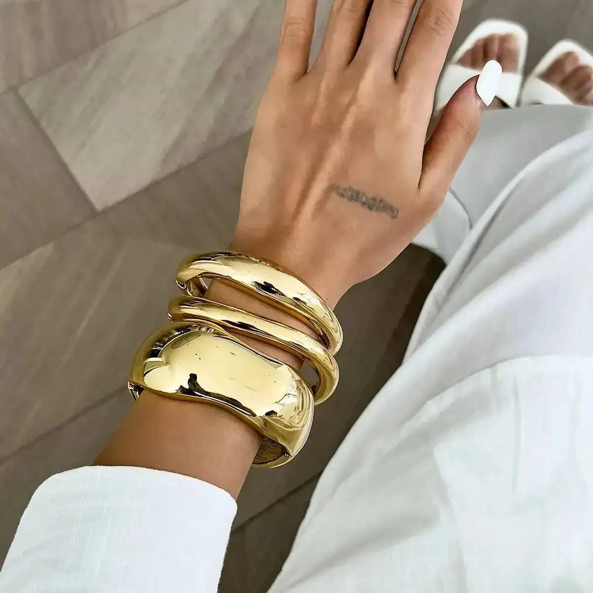 Ingemark 3 Styles Punk Metal Spring Wide Bangles Women Hip Hop Gold Color Geometric Arm Bracelets Grunge Jewelry Steampunk Men