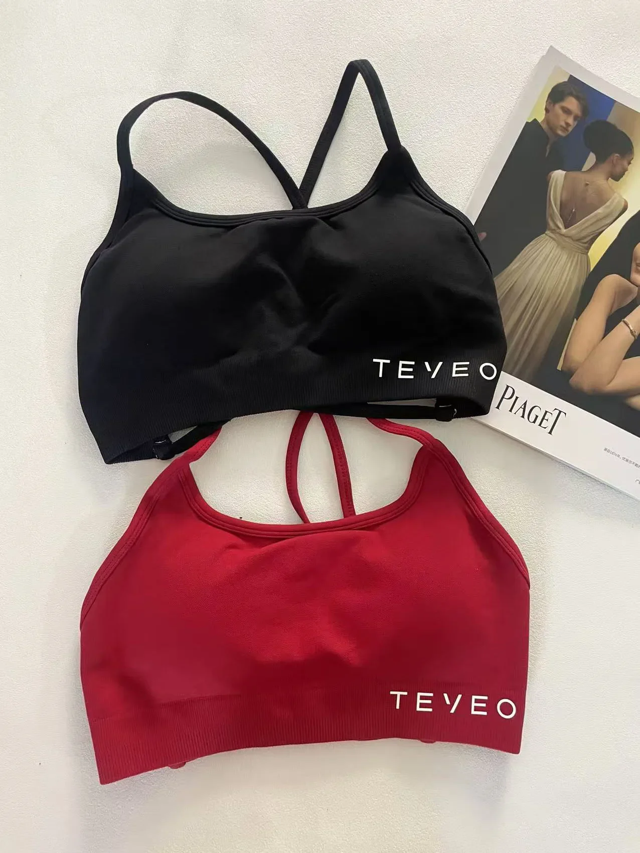 2025 New TEVEO High Elastic Shockproof Full Matte Cross Beauty Backless Seamless Yoga Wear Sports Bra Yoga Shockproof Underwear