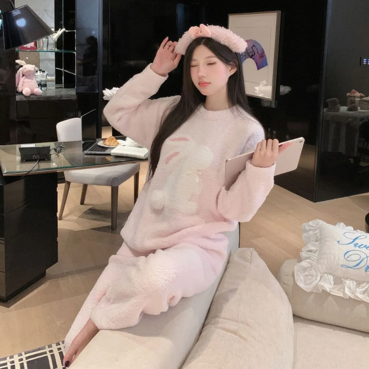 

Милый кавайный маленький кролик медведь, зимняя теплая одежда для сна, пуловер, женские пижамные комплекты со штанами, комплекты брюк, одежда для сна, домашний костюм