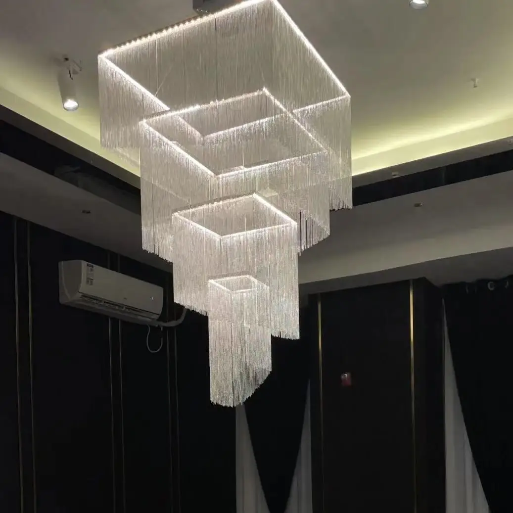 Lampadario quadrato moderno e lussuoso a led Lampada a sospensione in oro / argento per soffitto alto Soggiorno Hall Scala Grandi lampadari