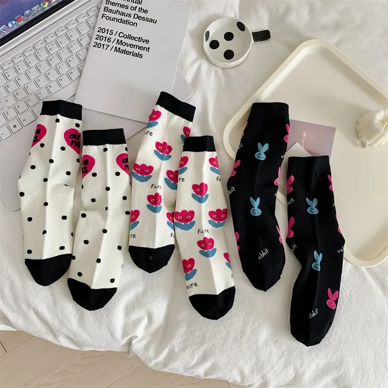 Cartoon Rabbit Cute Socks Korean Style Harajuku Floral Print Vintage Women Socks Sweet Girls Japanese Kawaii Cotton Long Socks