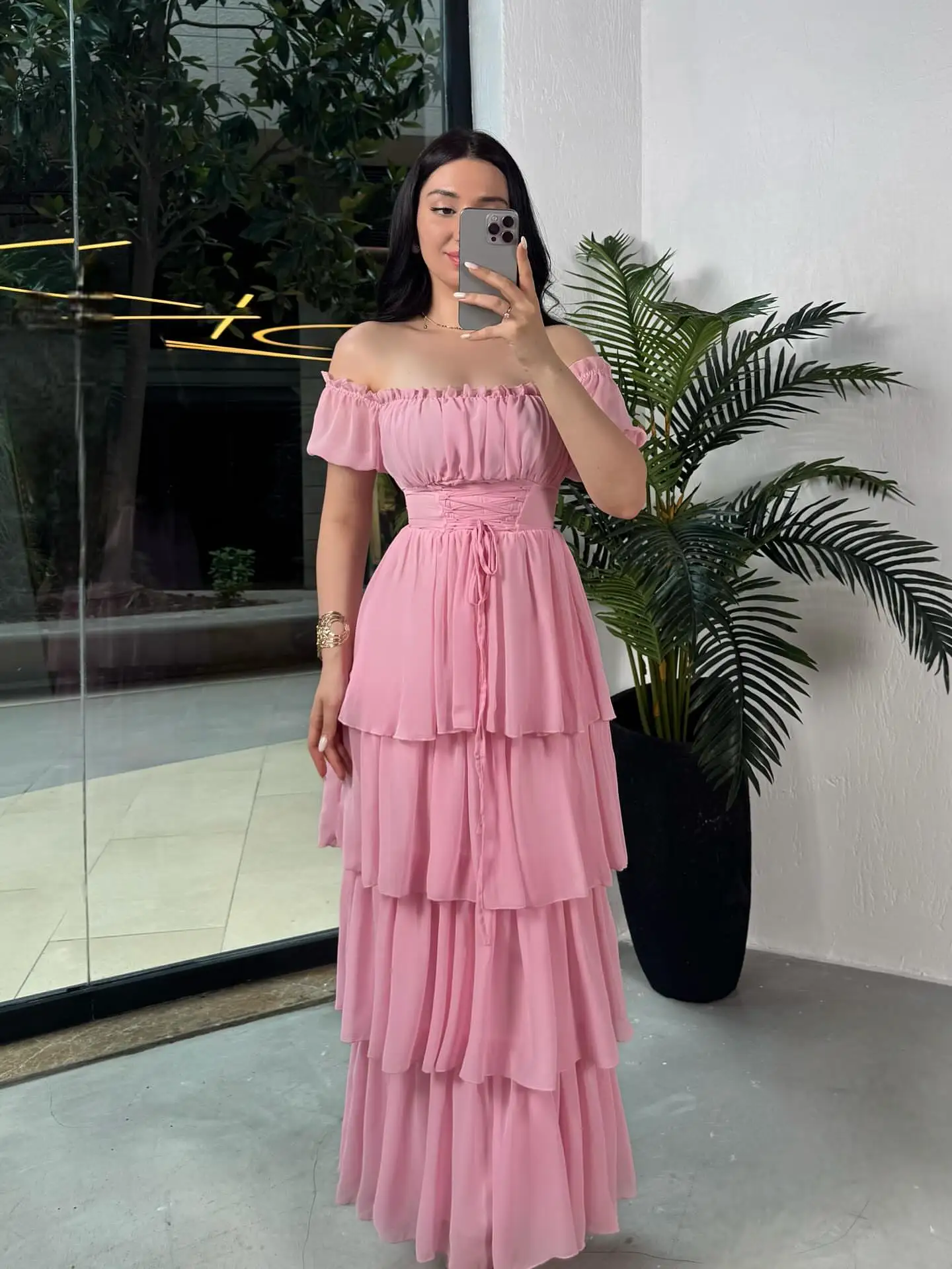 

Customized Saudi Evening Dresses Floor Length Prom Dresses Pink Off Shoulder Formal Women Party Gowns Maid of Honor Dress