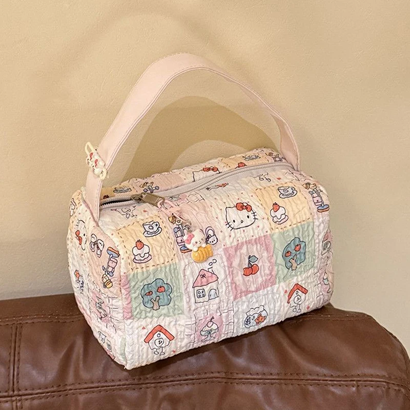 Borsa per cosmetici Sanrio Hello Kitty di grande capacità Cartoon Kitty Cat Borse per borse da toilette portatili Borsa carina tridimensionale