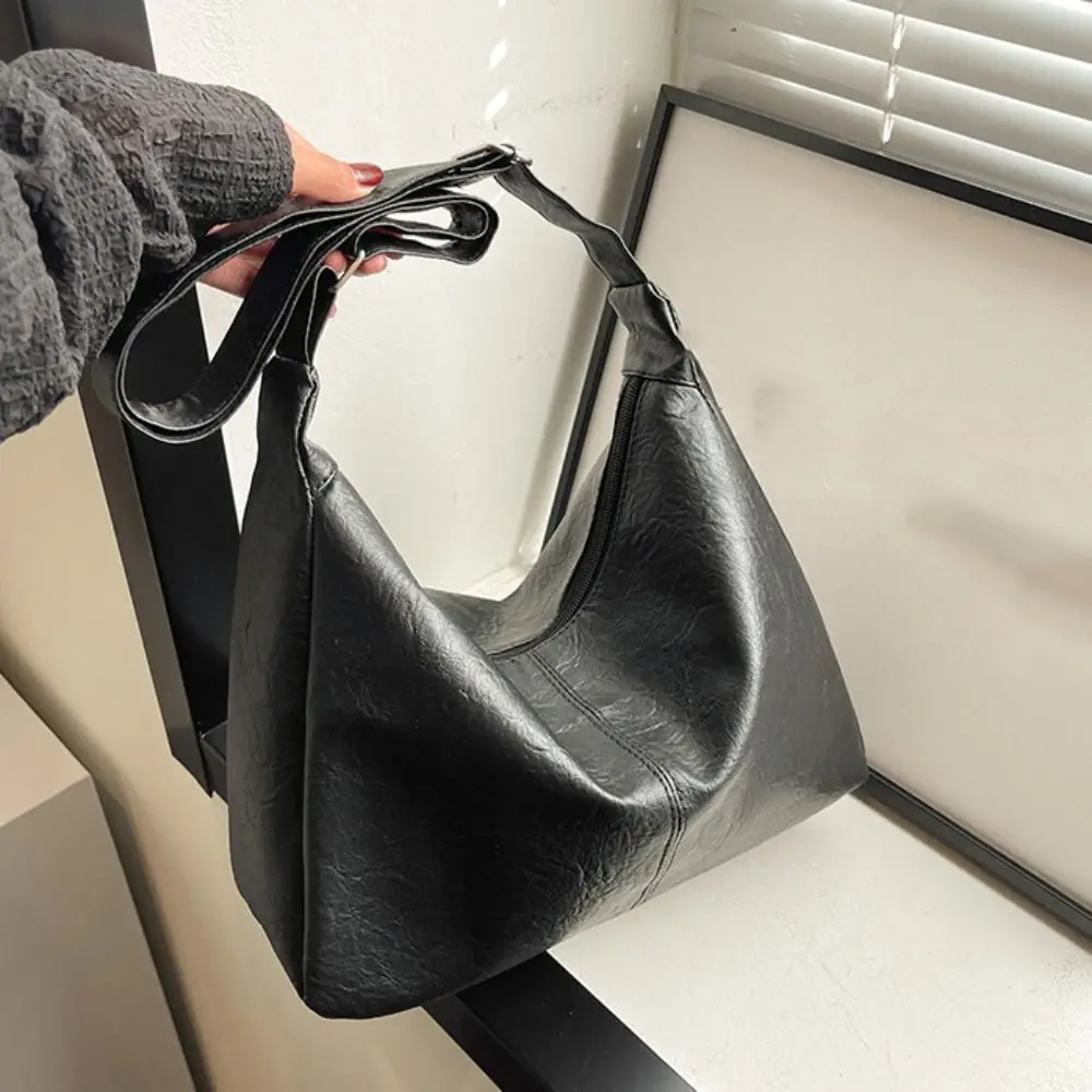 

PU Leather Versatile Shoulder Bag Korean Style Large Capacity Solid Color Crossbody Bag Handbag Ladies Luxury Tote Bag
