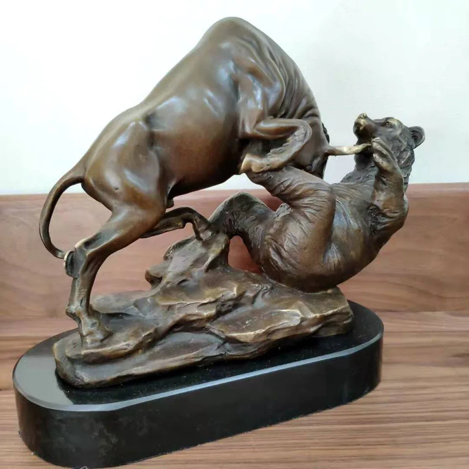 

26CM Creative Wall Street Charging Bull and Bear VS Fighting Statue Bronze Sculpture Stock Market Animal Figurine Art Office