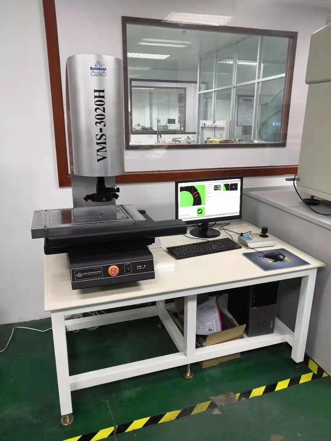 Automatic two-dimensional imaging instrument Image measuring instrument