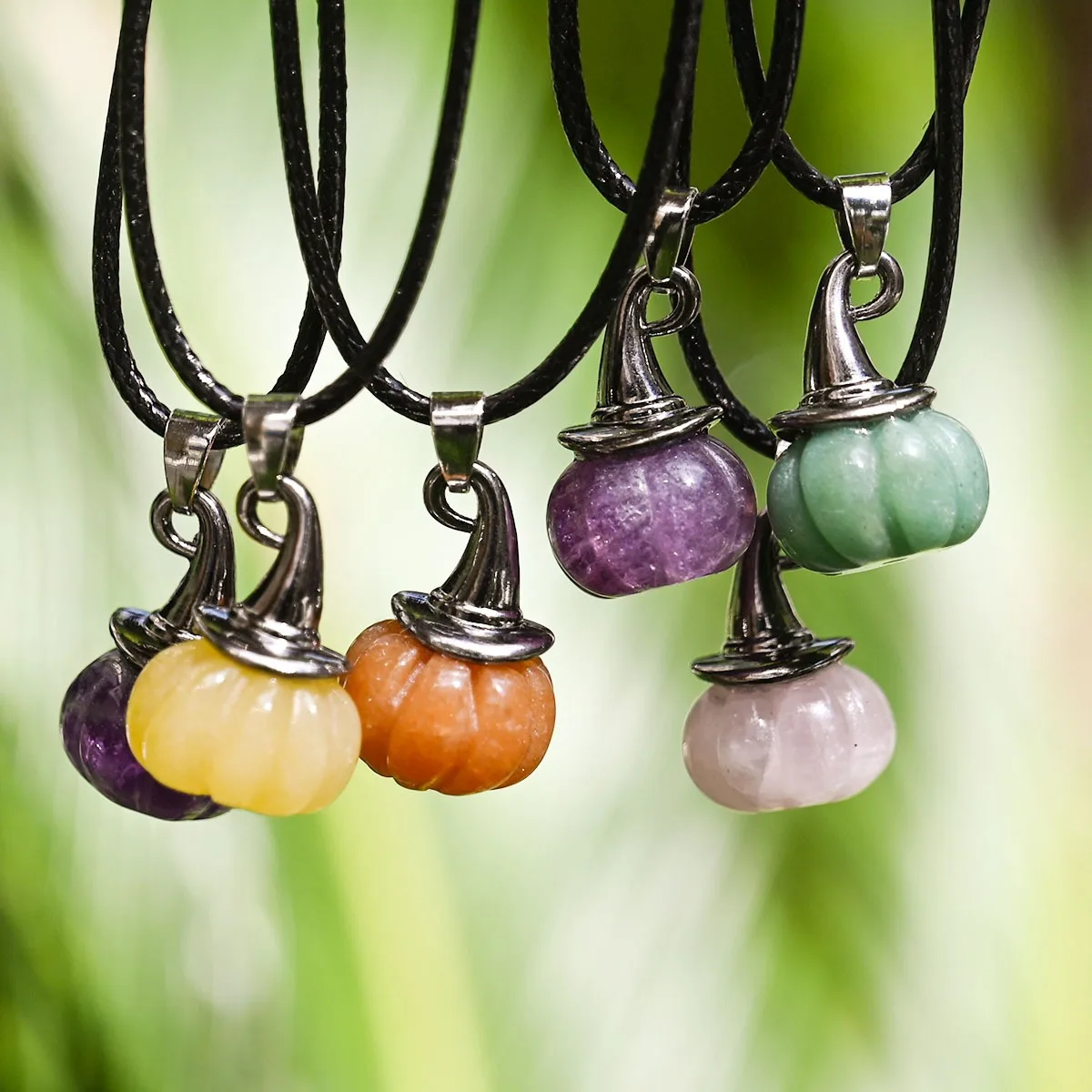 

Amethyst Pumpkin Wizard Hat Pendant Necklace Halloween Fluorite Pink Crystal Red Green Dongling Jade Witch Hat Pendant Jewelry