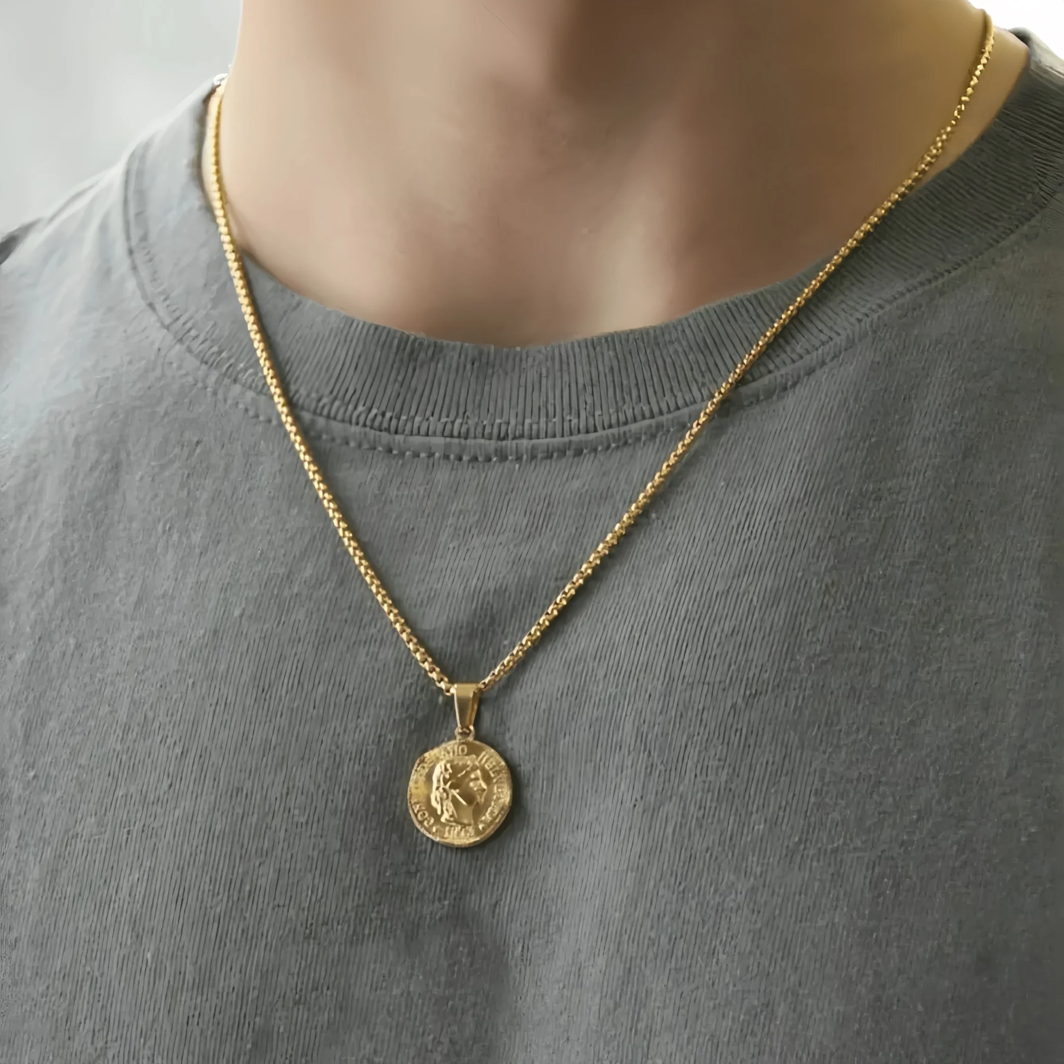 ASONSTEEL Vintage Round Portrait Pendant Necklaces For Women Men Stainless Steel Gold Plated Jewelry Waterproof Gift Punk Hiphop