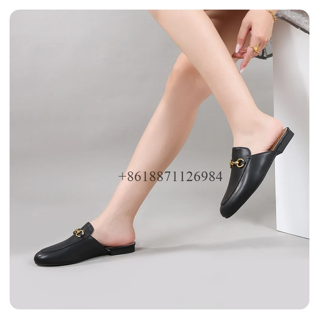 Soild Leisure Style Round Toe Outdoor Summer Women Slippers With Metal Chain Chunky Low Heels Slip On Design Comfortable Mules