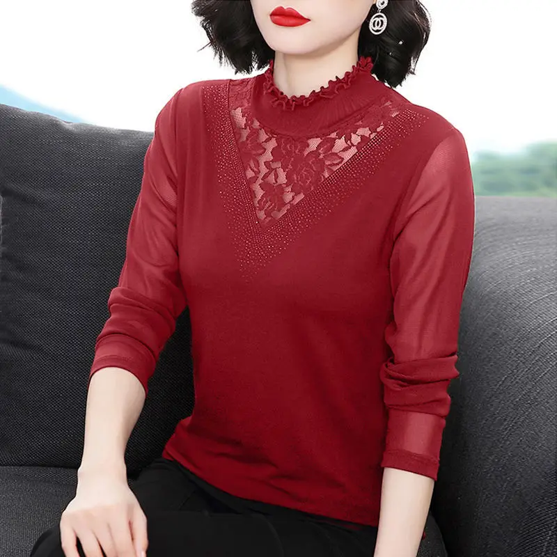 2023 New Autumn and Winter Fashion Lace Underlay Long Sleeved Temperament Slim Fit Diamond Embedding Thin Mesh Women\'s Top