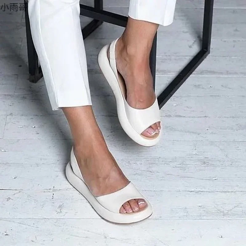 Summer New European Women\'s Shoes Beach Sandals Platform Fish Mouth Flat  Female Fashion Slides Thick Sole Large Size