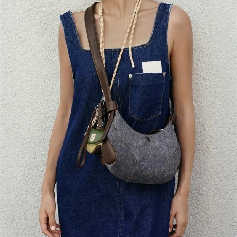 KUNOGIGI 2025 Baseball Bag Underarm Women's Small New Moon Niche Crossbody Bag