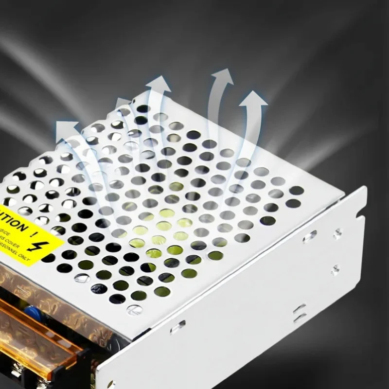 Immagine 6: Alimentatore Convertitore di tensione CA/CC 12V 5A Alimentatore con interruttore regolato universale per CCTV LED