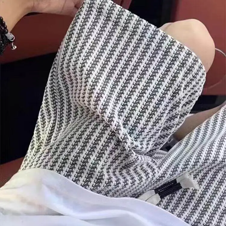 Casual Men's Short Pants Summer Beach Four-Part Black White Stripes Sport High-End Feeling Loose Fit Casual Beach Five-Part M...