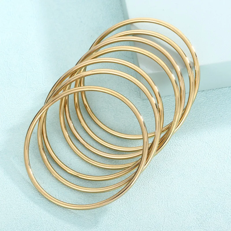 Fashionable Stainless Steel Bracelet For Women Round Minimalist Elegant Gold Color Bracelet Women\'s Accessories Popular Jewelry