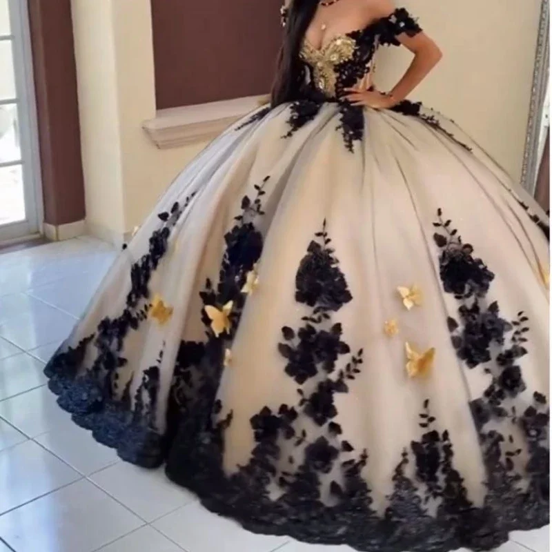 Customized Luxury Black Ball Gown Quinceanera Dress Customized 2025 Off The Shoulder Long Train Sweet 15 16 Yearls Birthday