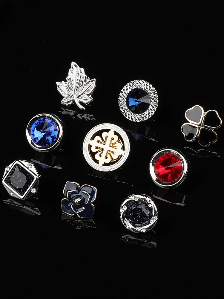 Faionable Crystal Lapel Pin Men's Suit Chest Flower Boxed Gift Personalized Trendy Bae Accories Busin Sle Texture