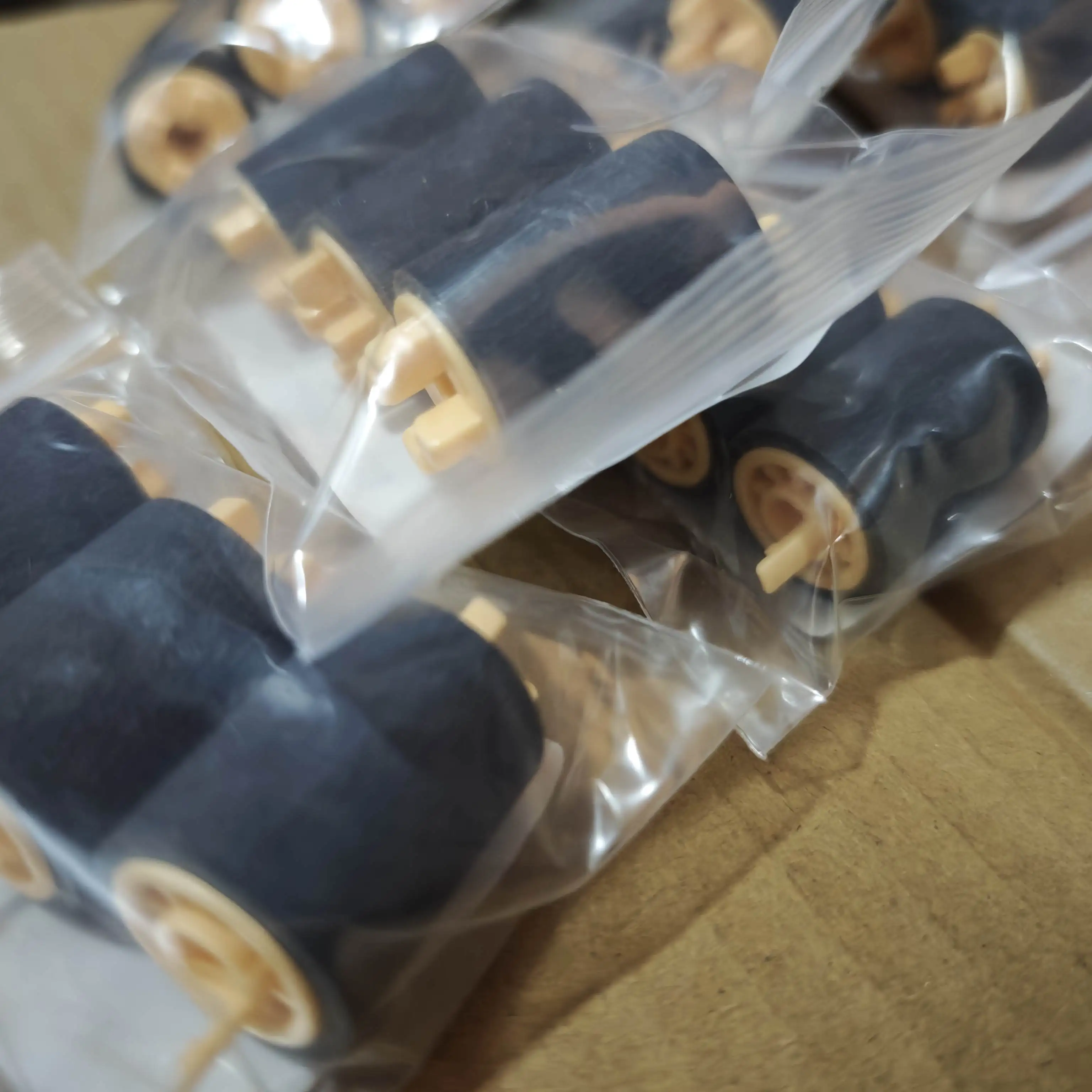 

1 комплект/3 шт. ролик захвата 604K97140 для XEROX DocuCentre-V 2060 3060 3065 C2263 C2265 ApeosPort V3065 V3060 V2060