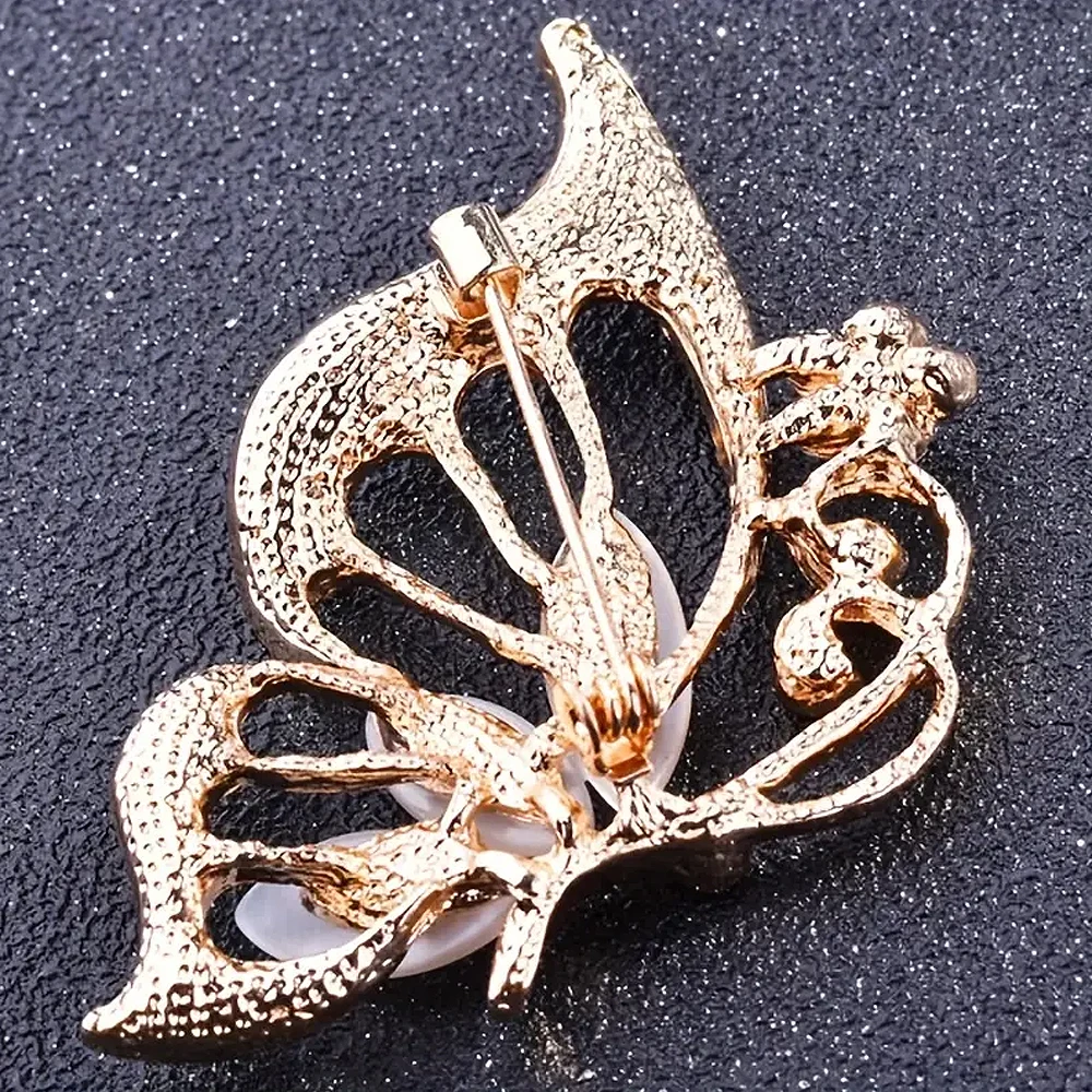 Elegant Rhinestone Butterfly Brooch Pins Zircon Insects Badge For Women Clothing Hat Decor Accessories Party Jewelry Gifts