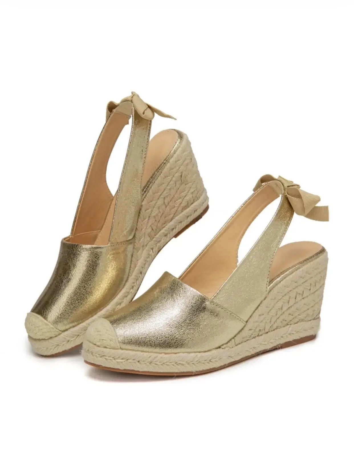 European and American Oversized Snake Patterned Sloping Heel Women's Shoes New Summer Fashion Casual High Heel Women's Sandals