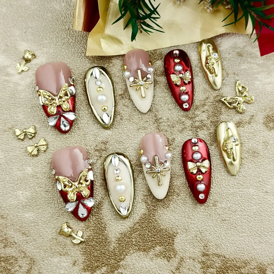 

Red festive handmade pressed fake nails, artificial nails, long pointed styles, adhesive fake nails, New Year gifts,