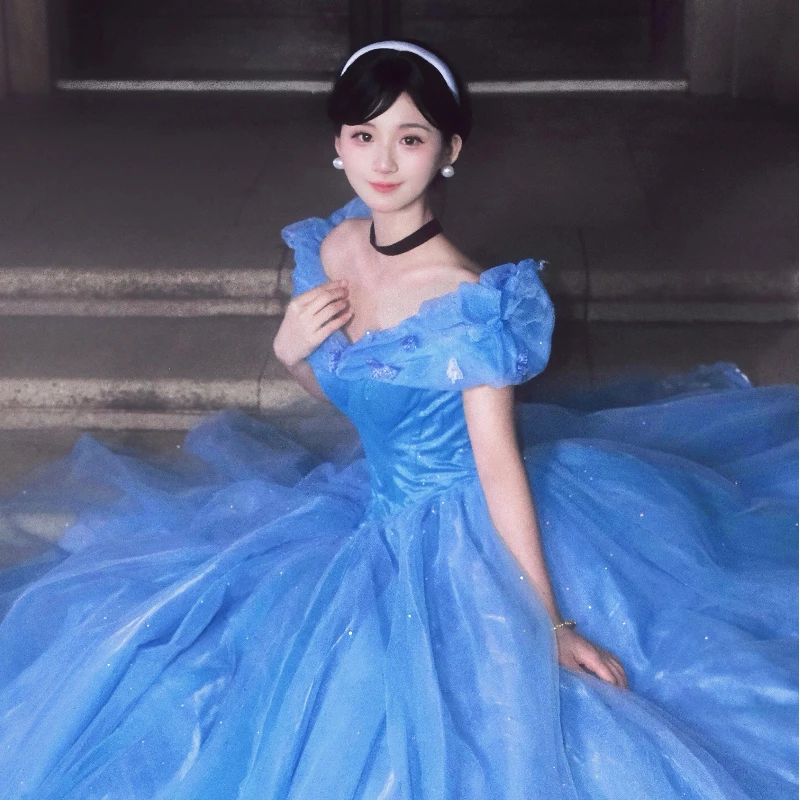 

Disney'S Fugitive Style Blue Evening Gown For Big-Sized Overweight Women Suitable For Adult Photo Shoots In Modeling Studio Gift