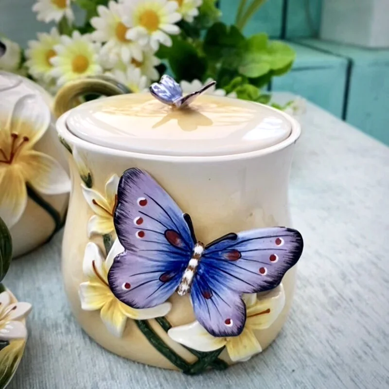 

European Ceramic Butterfly Candy Tea Storage Jar Living Room Decoration Cotton Swab Small Jewelry Jar Kitchen Food Container