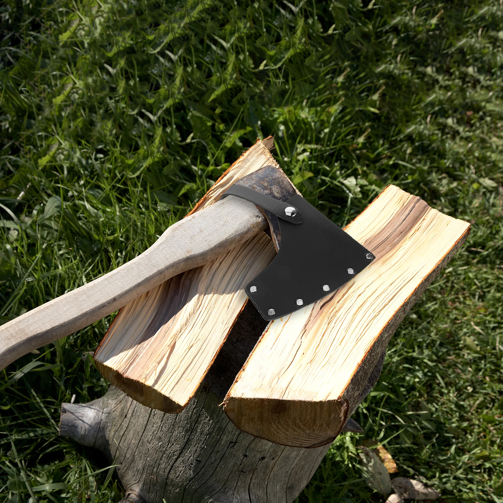 

Head Cover Thickened Nylon Durable Outdoor Work Protector Axe Holder Camping Hiking Tool Storage Axe Cover