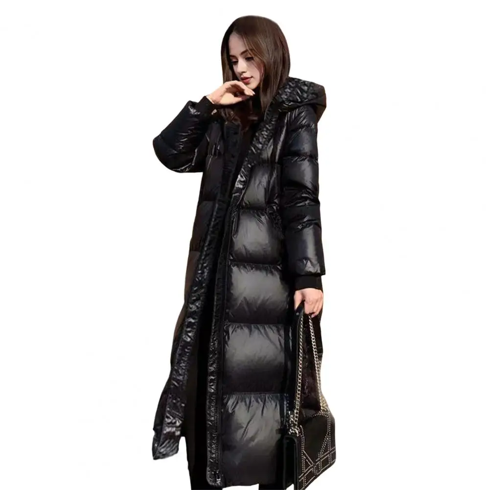 Women Cotton Jacket Solid Color Coat Windproof Winter Down Coat with Hood Pockets for Weather Protection Zipper Closure Parka