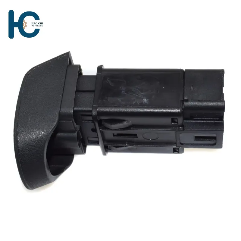 7700308821 5768045 Hazard Warning Switch Button For Renault Kangoo 1997-2007 5