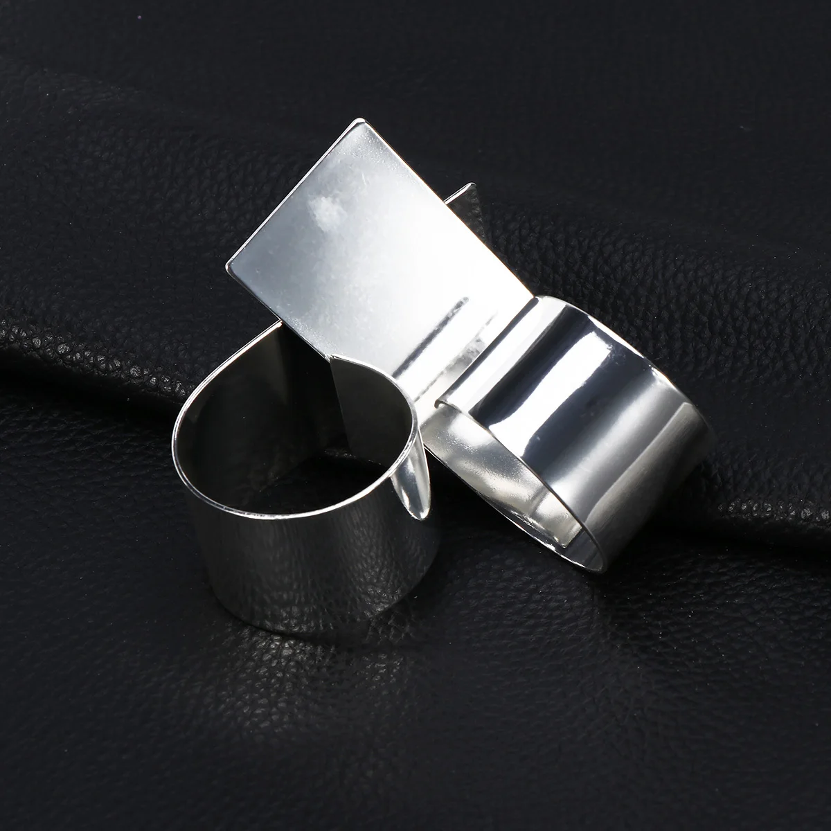 

6Pcs Napkin Rings Stainless Steel Silver Round Metal Holders Dinner Table Decoration Party Use Napkin Ring