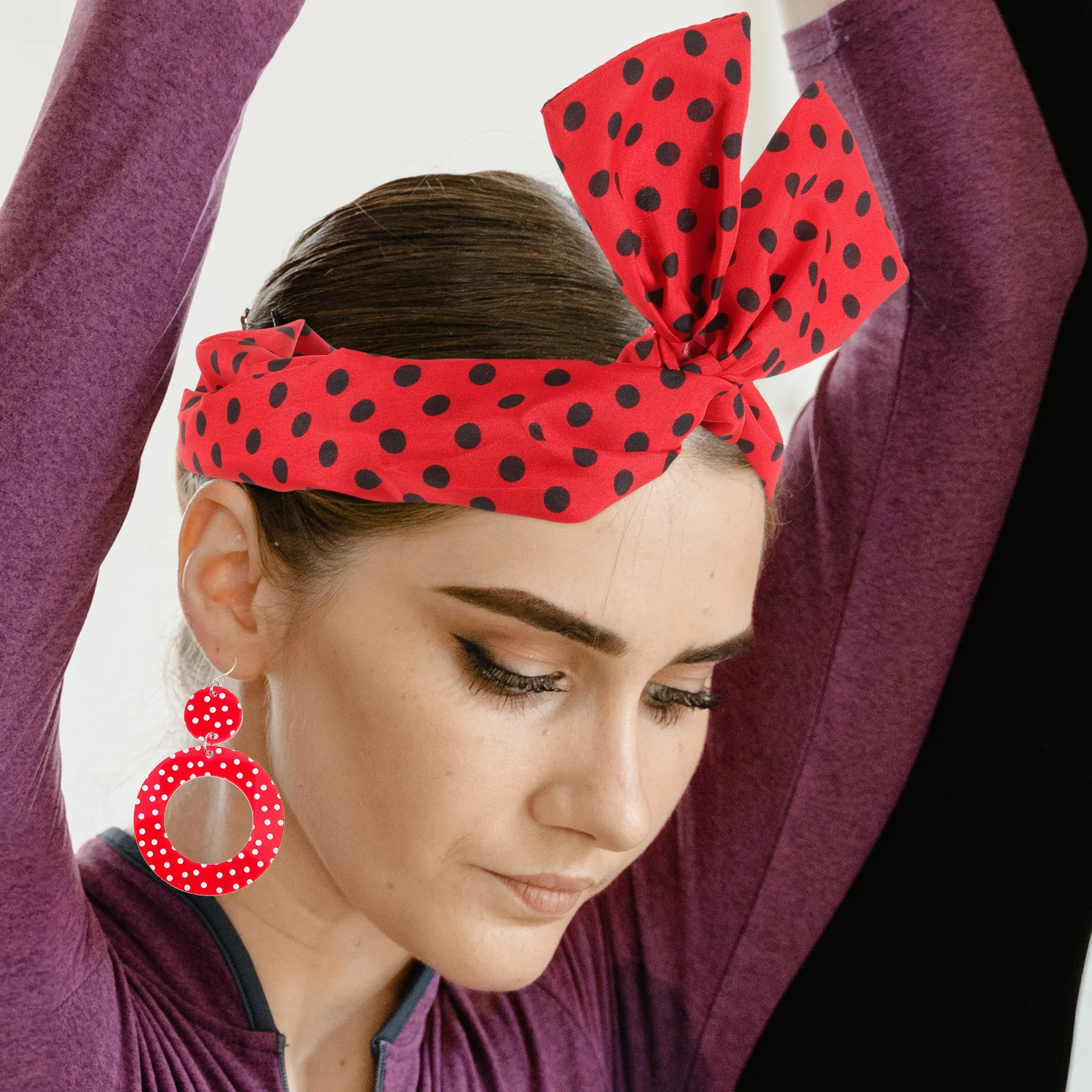 1세트 50년대 액세서리 여성 의상 세트 목걸이 귀걸이 안경 머리 장식 레트로 빈티지 스타일 파티 할로윈 50년대 액세서리