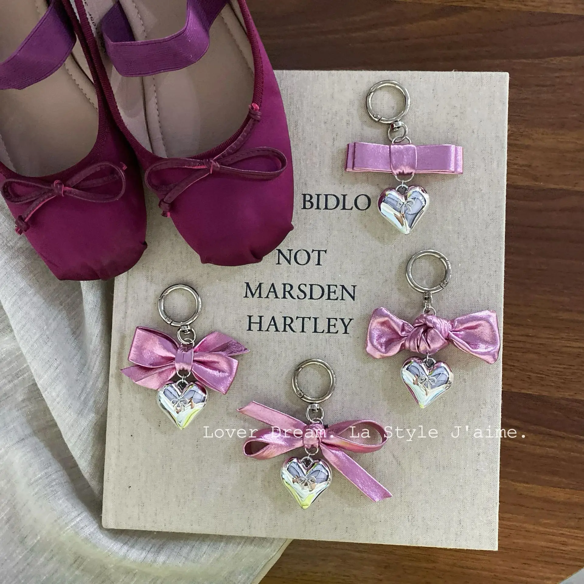 Bag Charm Keychain with Fuchsia Bow and Silver Heart for Women Sweet Stylish Textured Pendant Premium Lightweight