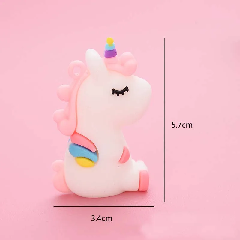 Criativo unicórnio chaveiro dos desenhos animados silicone carro pingente casal pvc 3d brinquedo pingente pequeno presente