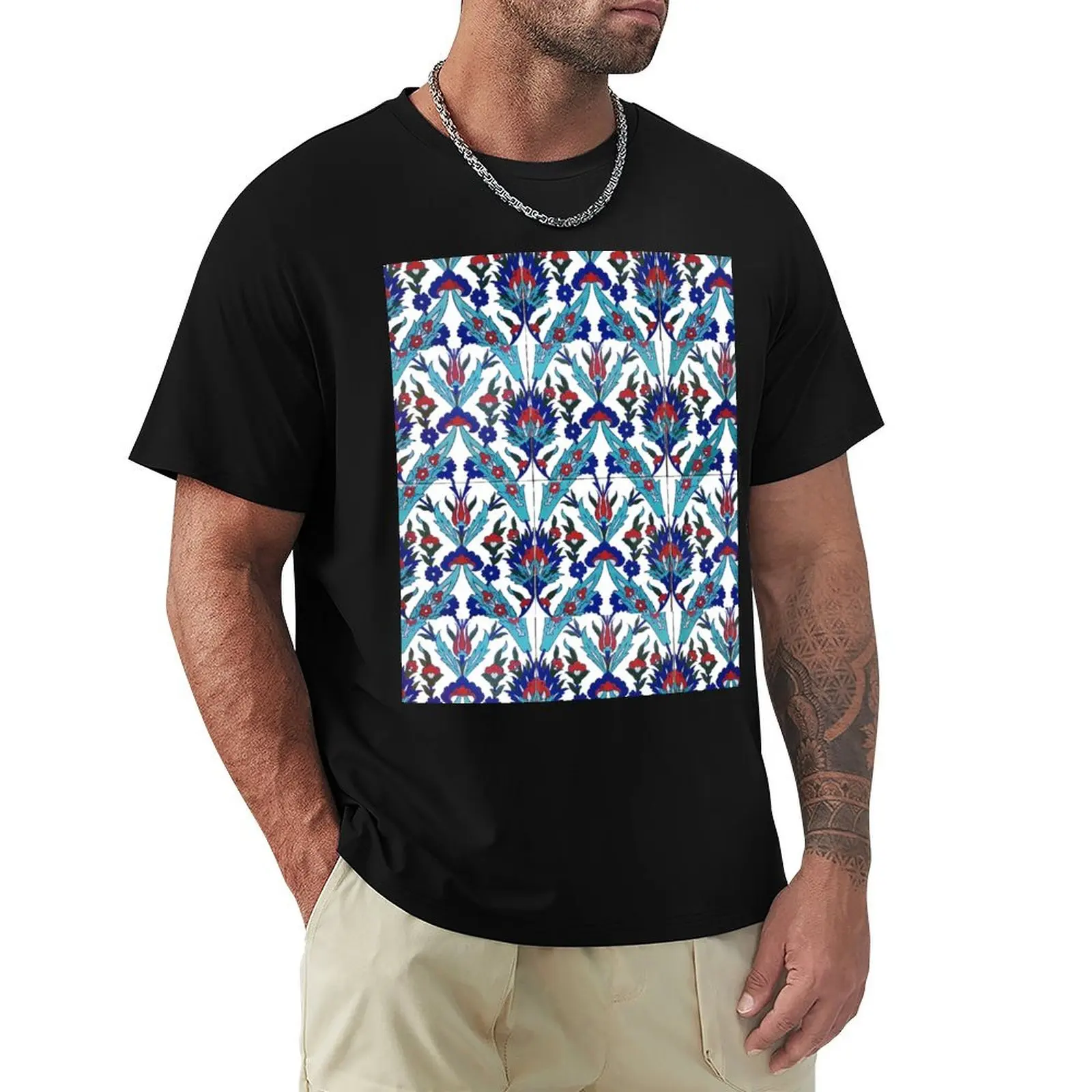 

Turkish Iznik Floral Pattern T-Shirt Big and Tall Loose Fit T-Shirt