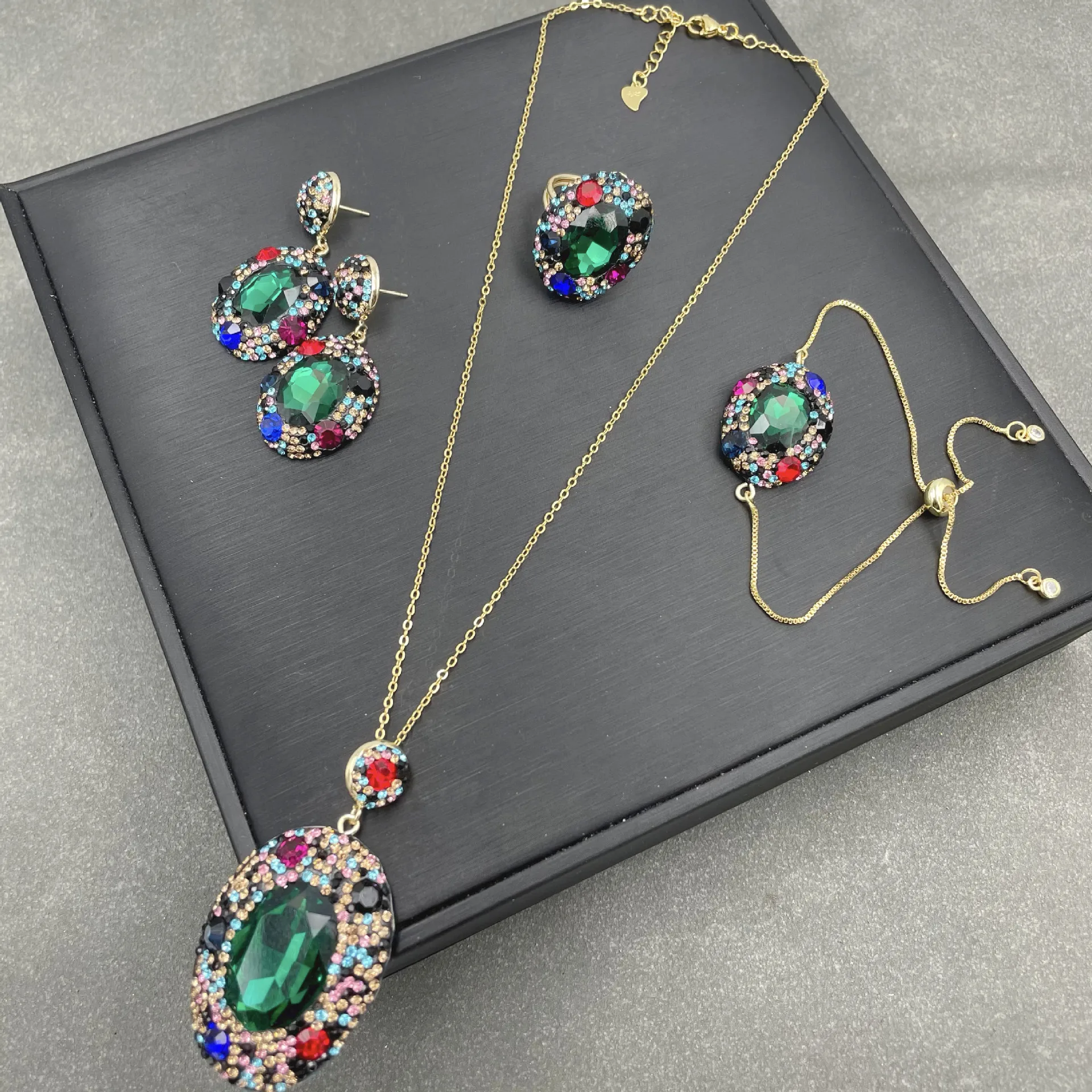 

Amethyst S-warovski set, ethnic style retro handmade Czech inlaid crystal personalized jewelry bracelet pendant earrings rings