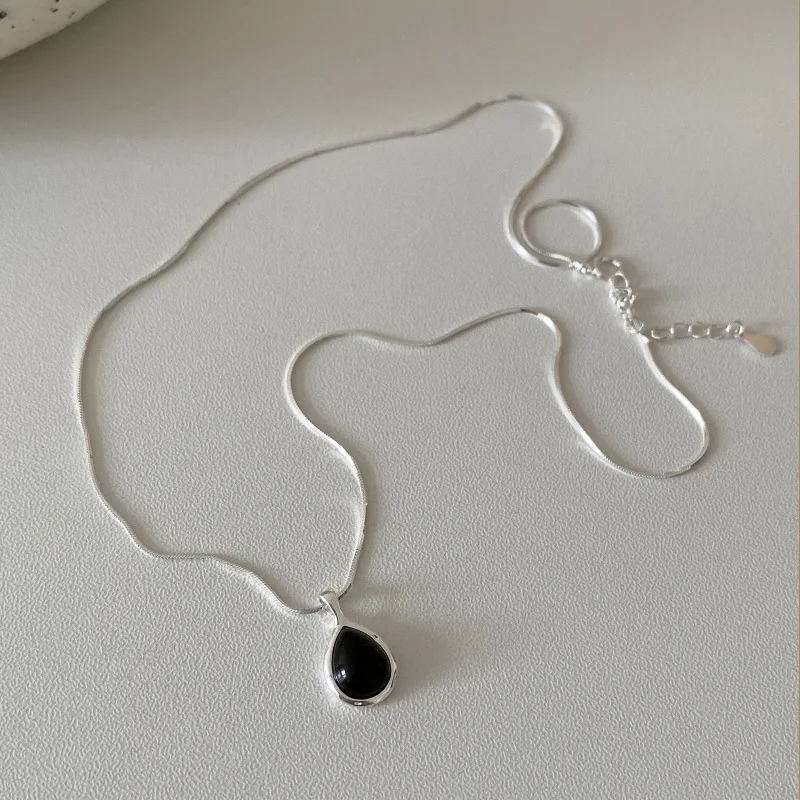 VENTFILLE  925 Sterling Silver Black Agate Necklace for Women Girl Snake Bone Chain Water Drop Jewelry Gift Dropshipping