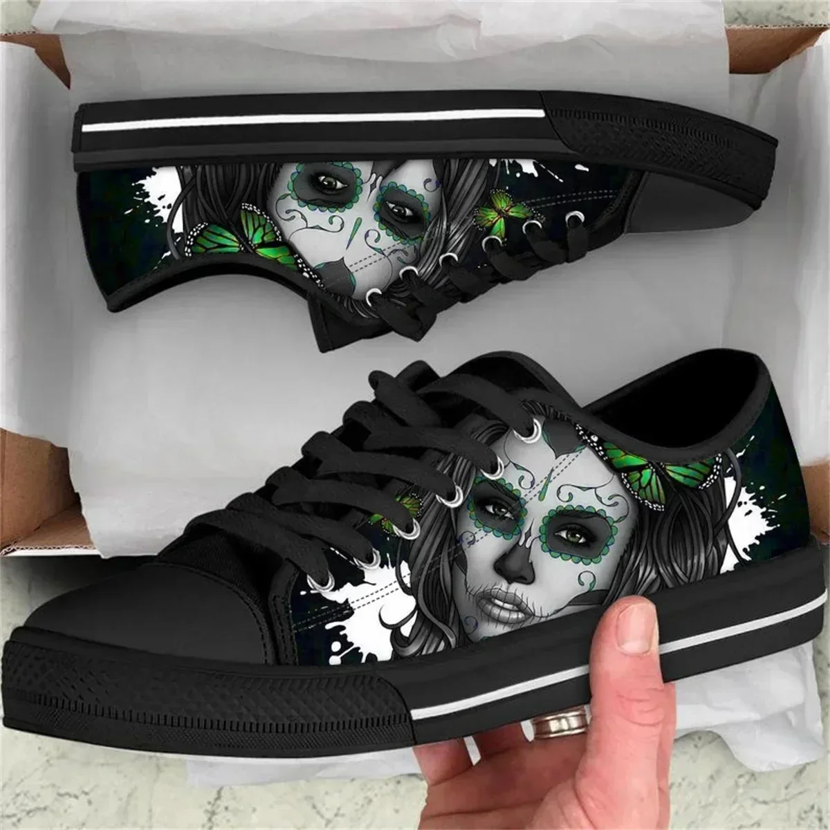 

Breathable Women's Flat Sneakers Day Of The Dead Skull Girl Design Light Lace Up Vulcanized Shoes Versatile Casual Canvas Shoes