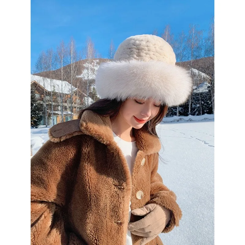 Fur hat bucket hat winter Korean version women's winter new Rex rabbit hair woven with fox rough edge warm tide