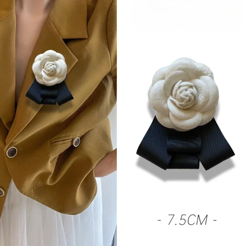 

French Camellia Pearl Bow Tie Brooch Handmade High-end Women's Bows Flower Corsage Suit Shirts Sweater Pin Accessories Gifts