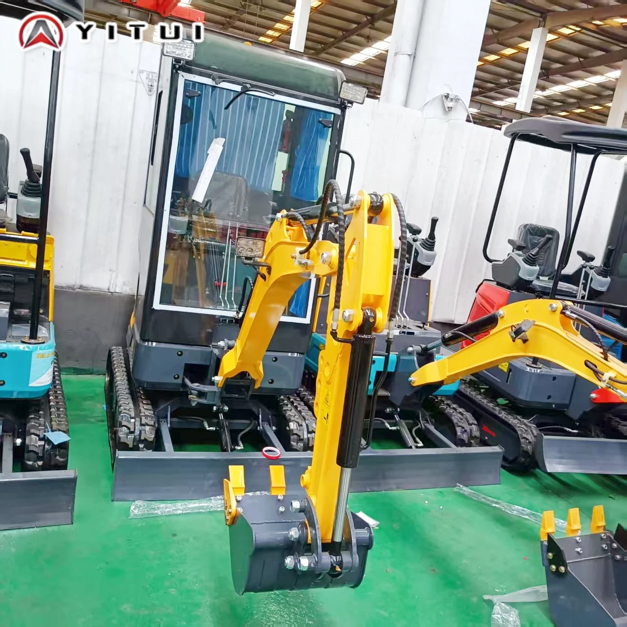 

Китай 1,5 тонны 1,8 тонны гидравлический мини-экскаватор небольшой экскаватор EPA/EURO 5 гусеничный экскаватор по индивидуальному заказу на продажу