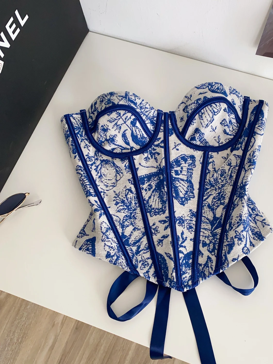 

Женская майка в стиле ретро, летняя модная завязка на талии, жилет без бретелек с вышивкой без свека, бюстье