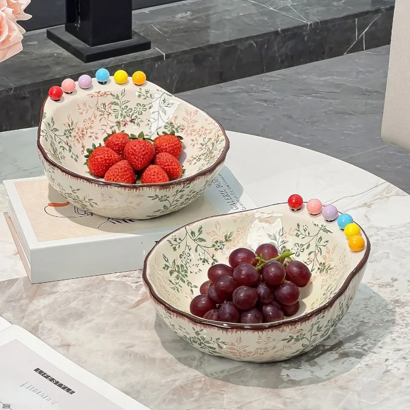 

Ceramic Fruit Bowl Modern Creativity Fruits Tray Living Room Coffee Table Cute Luxury Plates Exquisite Fruit Bowl Fork Sets