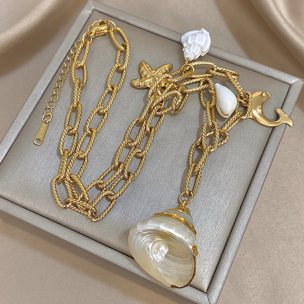 

DODOHAO Round Shell Pendant Necklaces Ocean Style Women's Pendant Necklaces Beach Party Gold Color Stainess Steel Trendy Jewelry