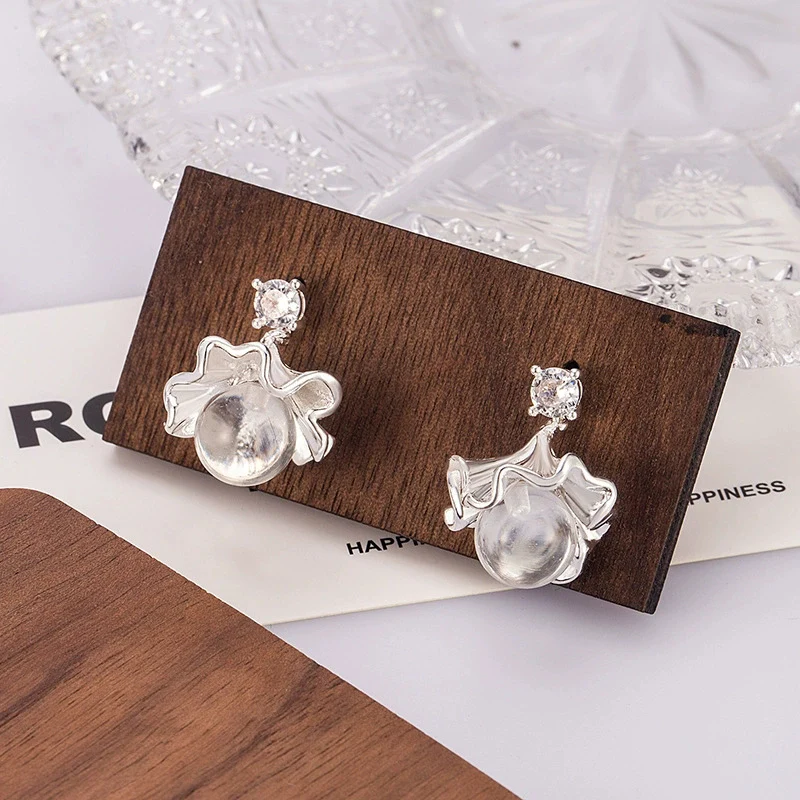 New Light Luxury Ginkgo Leaf White Crystal Earrings Exquisite High Grade 925 Silver Earring Fashion Accessories for Women KOFSAC