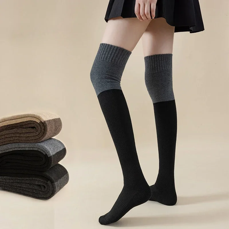 Chaussettes longues épaisses en coton pour femmes, chaussettes thermiques au-dessus du genou, chaussettes hautes respirantes, bas décontractés solides, hiver chaud