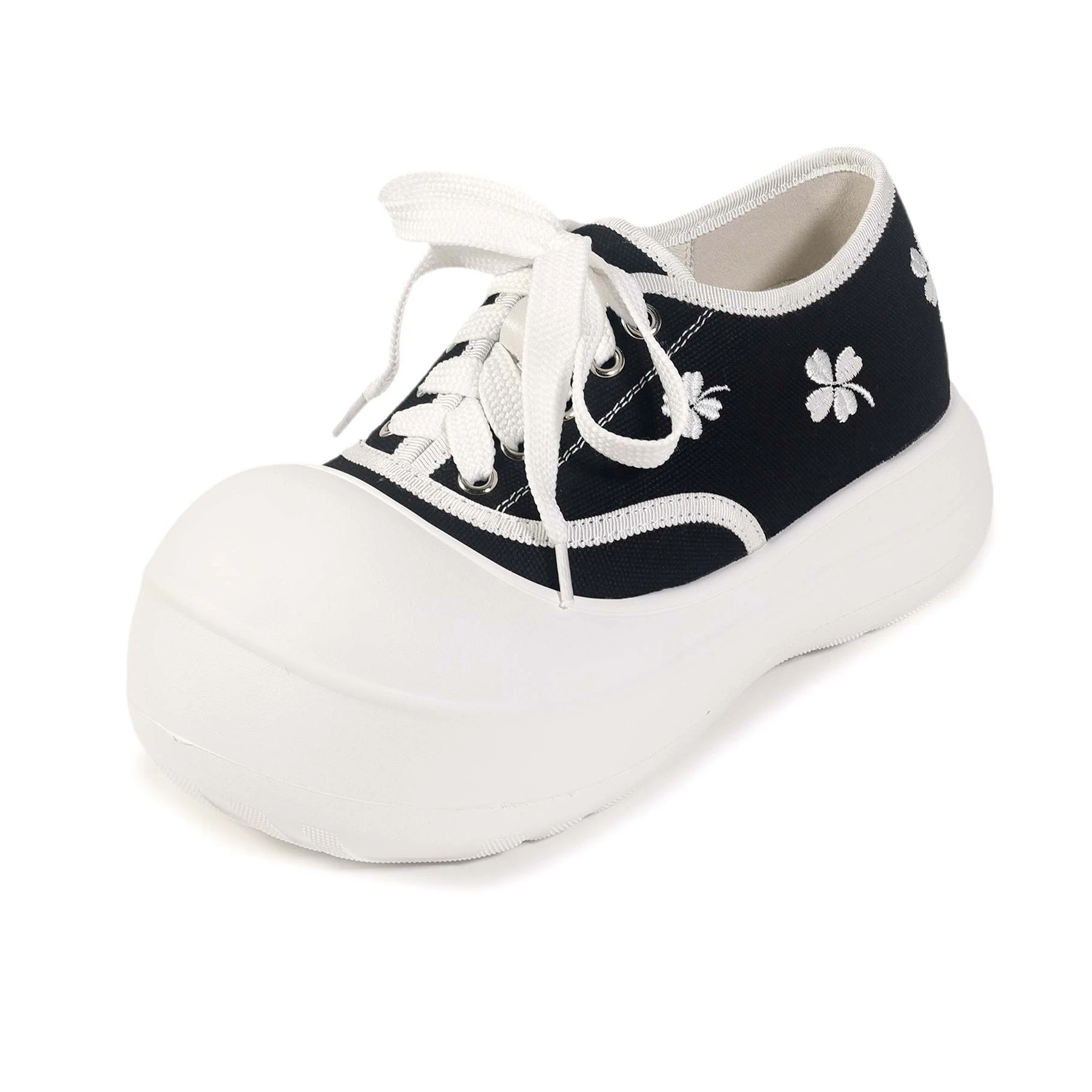 Krazing Pot Fabric Round Toe Thick Bottom Spring Autumn Shoes Embroidery Sneakers Sweet Platform Casual Women Vulcanized Shoes